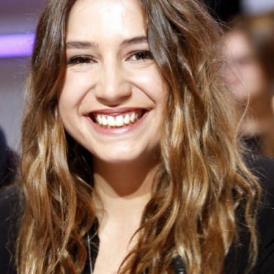 Izïa Higelin image